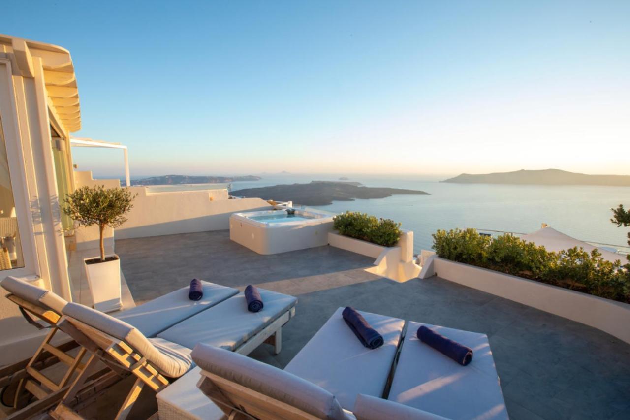 Sunset View Villa Santorini - With Outdoor Jacuzzi Фиростефани Экстерьер фото